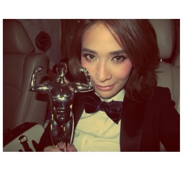 เริ่ดซะ !! นางเอกซุปตาร์ "พลอย เฌอมาลย์"