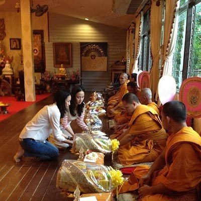 อั้ม นางเอกใจบุญ ปิดทองหลังพระ ทำบุญไม่หวังผลตอบแทน