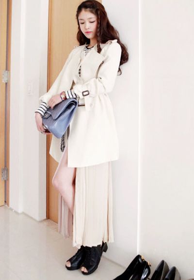 แฟชั่น มาแรง! กระโปรงพลีทยาว สไตล์ นังมุตตา จาก แรงเงา