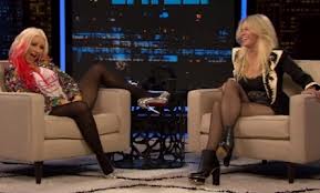 Christina Aguilera ประกาศชัด ไม่ชอบใส่กางเกงใน