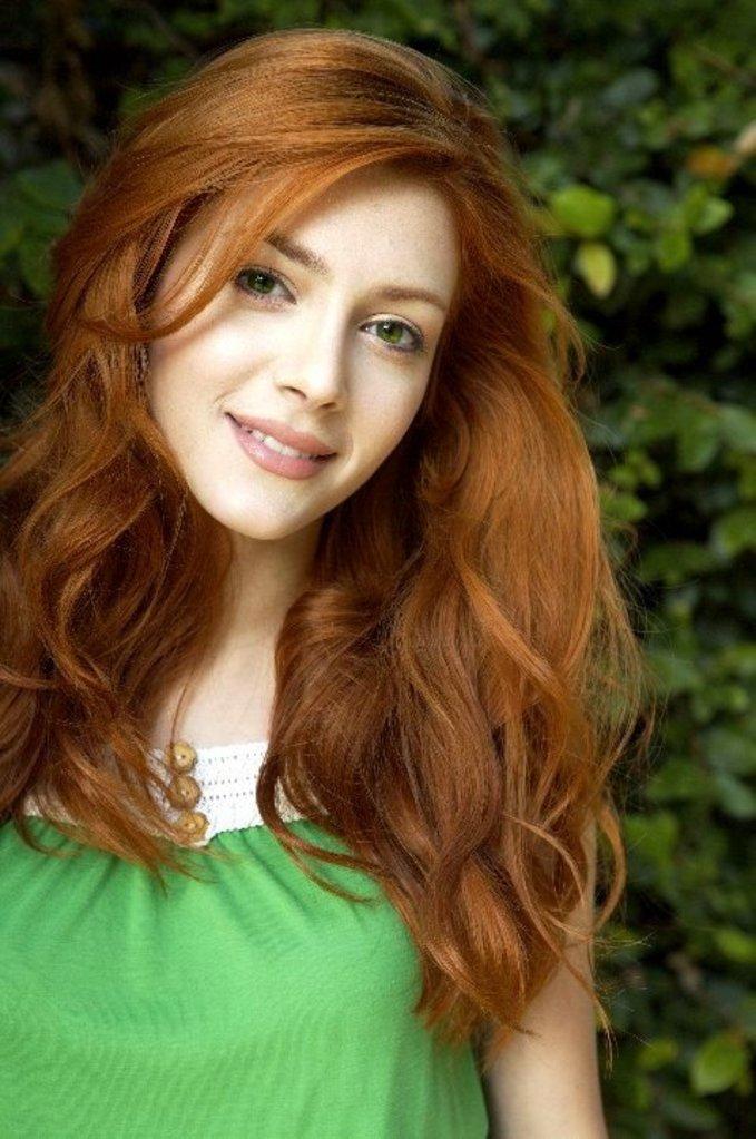 Elena Satine ดาราสาว หน้าสวย