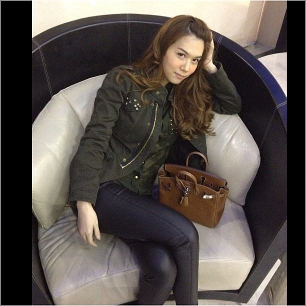 "เมย์ เฟื่องฯ"สวย เริ่ด ไฮโซ!