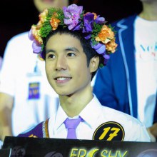 เดนทิสเต้ เดือน มช. 2555