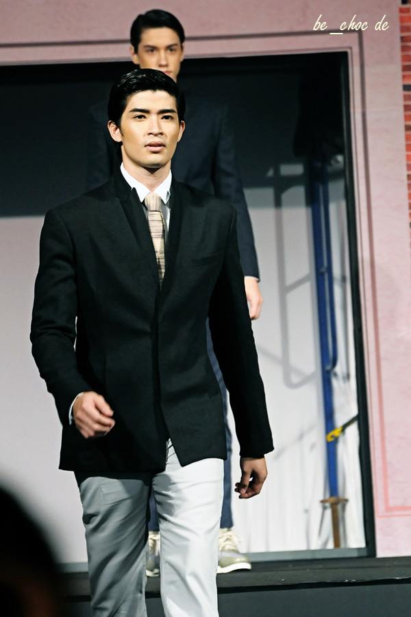 ตูมตาม  @Men's Health s.o.s. department 2012