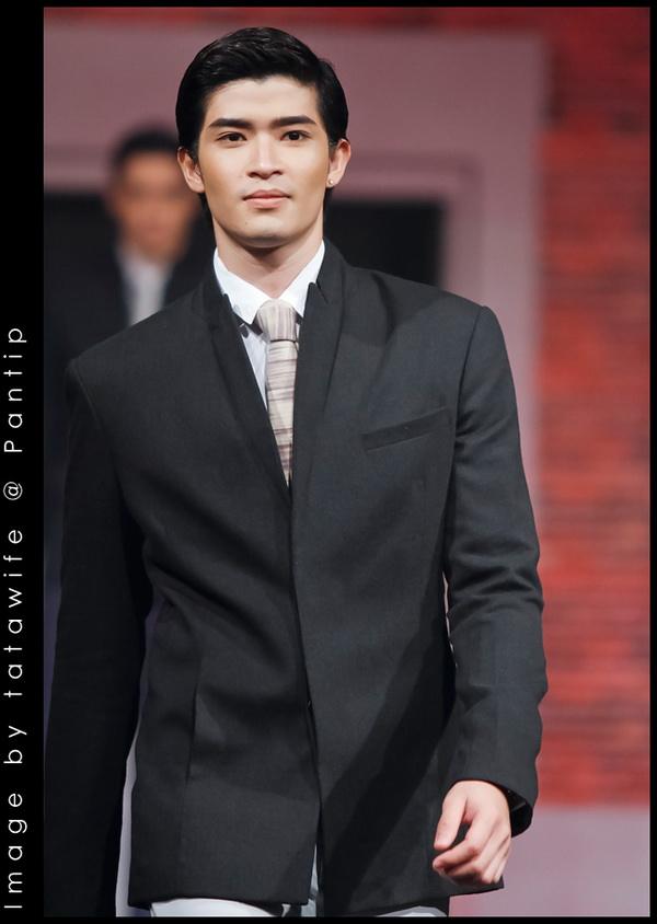 หล่อกระชากใจ ใครหล่อสุด !!