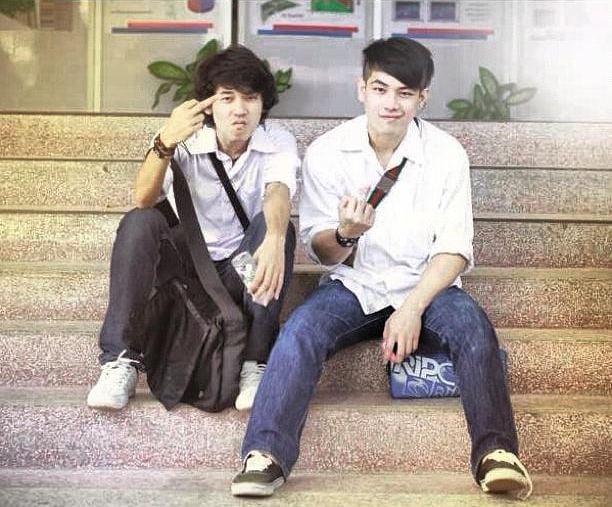 เอิร์ธ ธวัช หนุ่มหน้ากวน>>>