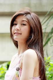 พริตตี้สาวของไทยVSพริตตี้สาวของญี่ปุ่น