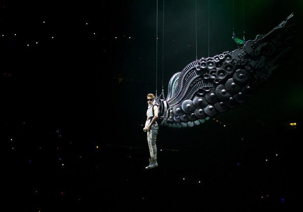 Justin Bieber performs at Target Center on October 20, 2012 in Minneapolis, Minnesota