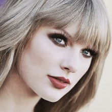 (รูปหาดูยาก) มาดูลายมือของเจ้าหญิงเพลงคันทรี Taylor Swift กัน !