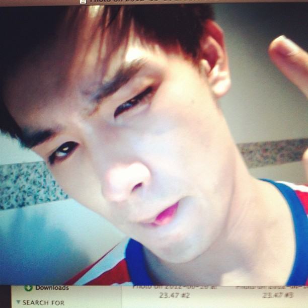 พี่เนย์ หนุ่มหล่อจาก ม.กรุงเทพ