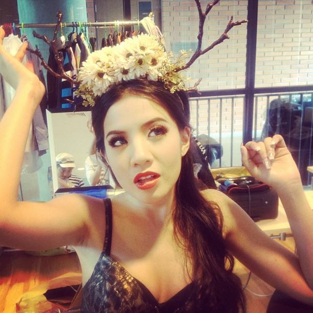 สกัด (ใบเตย อาร์สยาม) ดาวยั่ว