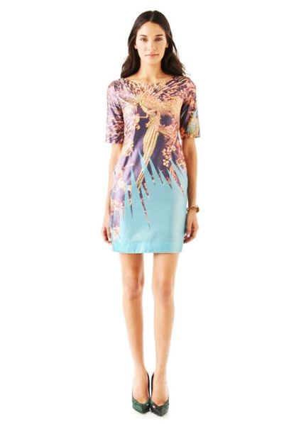 แฟชั่น เสื้อผ้าพิมพ์ลาย สไตล์บาโรก สุดหรู