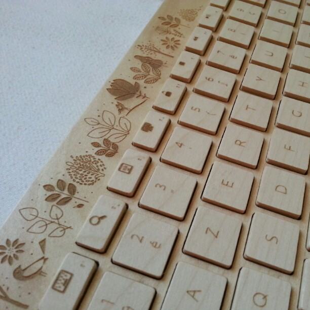 The Orée Wireless Wooden Keyboard