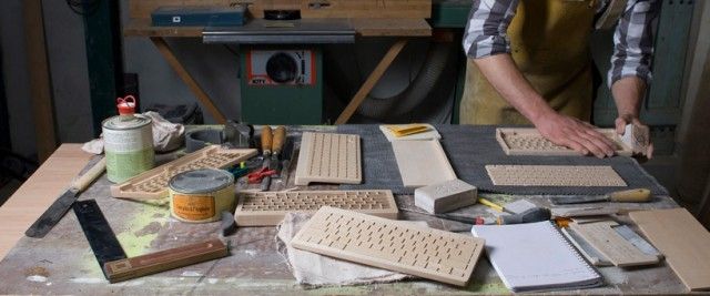 The Orée Wireless Wooden Keyboard