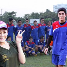 เริดๆฟุตบอลดารากะทหาร กอล์ฟ อนุวัฒน์,ทับทิม,นักแสดงละคร สวนอาหารบานใจ 