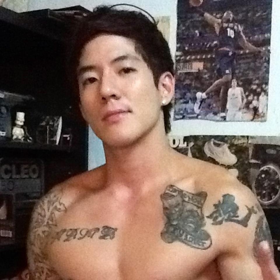 ฮาเวิร์ด  หวัง