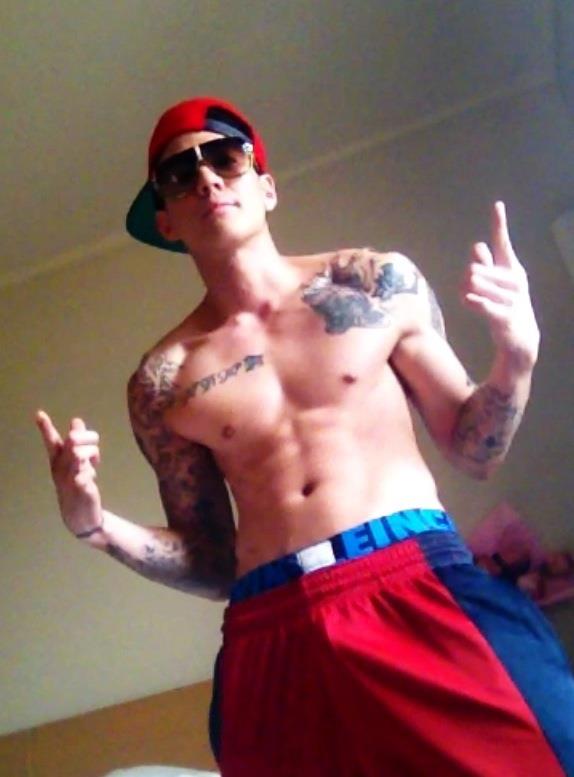 ฮาเวิร์ด  หวัง