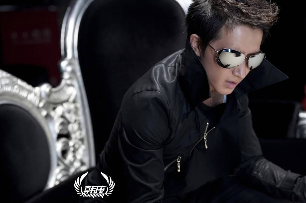 ไปเจอมาไม่รุคัยอิอิ เท่ดี