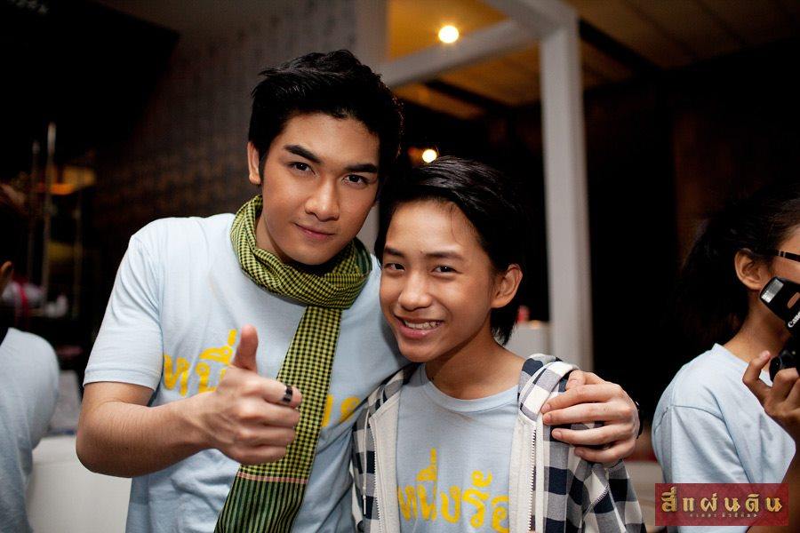 ภาพเก็บตกงานปาร์ตี้นักแสดงสี่แผ่นดิน re-union  @บ้านคุณบอย