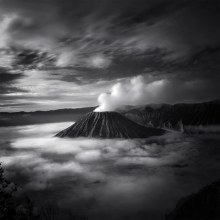 Dreamlike Photographs of Indonesia by Hengki Koentjoro