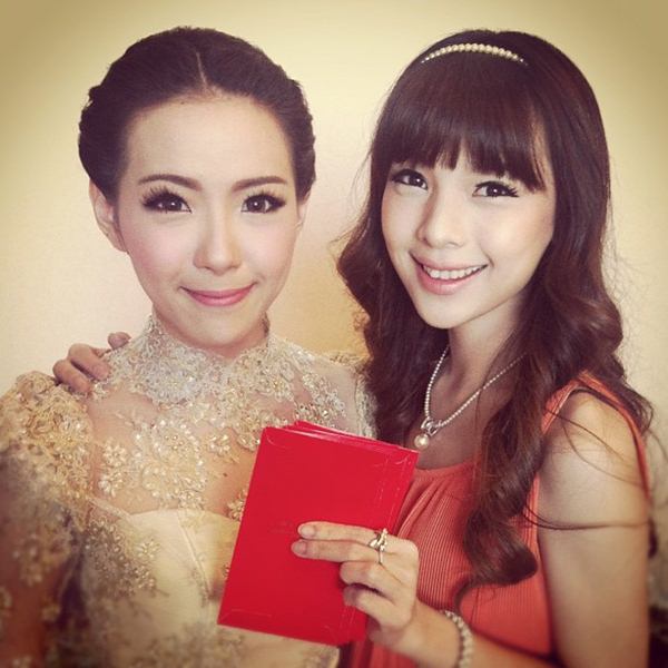 ชมภาพงานหมั้น ทับทิม มัลลิกา- ปลื้ม สุรบถ