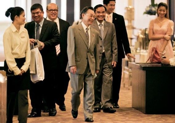 ชมภาพงานหมั้น ทับทิม มัลลิกา- ปลื้ม สุรบถ