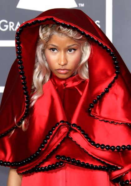 Nicki Minaj 2012 grammys red carpet
