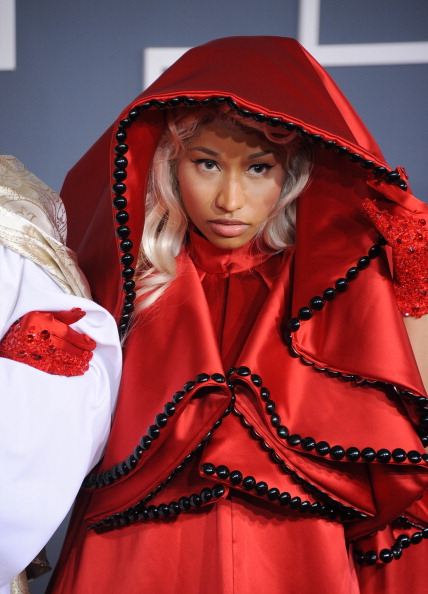 Nicki Minaj 2012 grammys red carpet