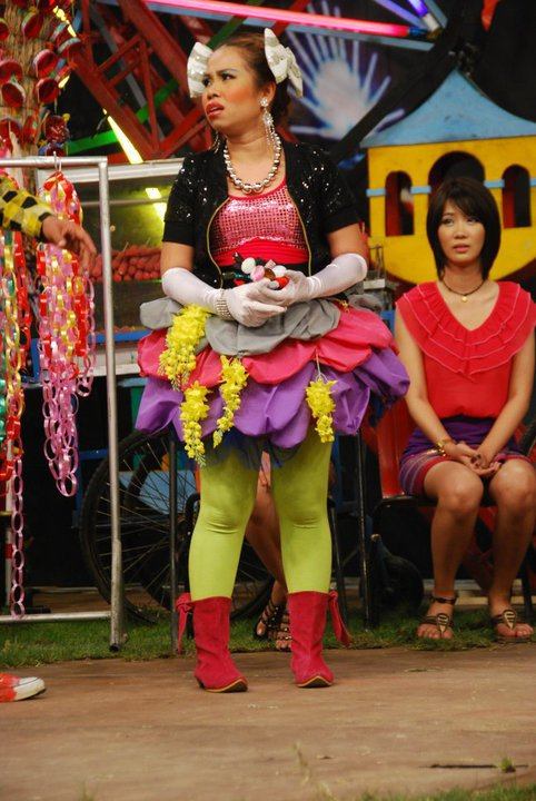 ตุ๊กกี้กับการแต่งตัวสุดล้ำ