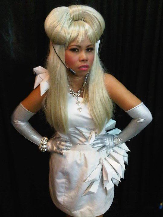 ตุ๊กกี้กับการแต่งตัวสุดล้ำ