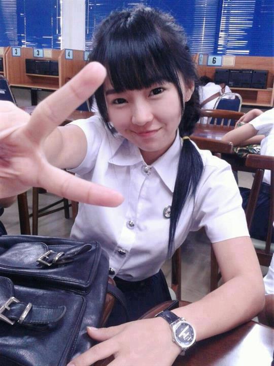 น่ารักใสๆกับสาวน้อยคนนี้