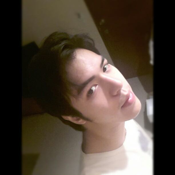 แม็ค วีรดนย์ @ Instagram Update