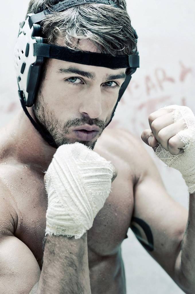 นักมวยอย่างงี้ยอมให้ตีเข่า