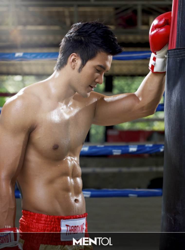 นักมวยอย่างงี้ยอมให้ตีเข่า