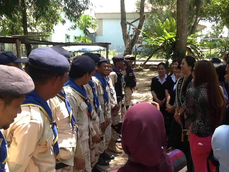 น้องโบว์ลิ่ง นางสาวไทย 2555 ลงใต้ (ปัตตานี) ถ่ายทำหนัง ละติจูดที่ 6