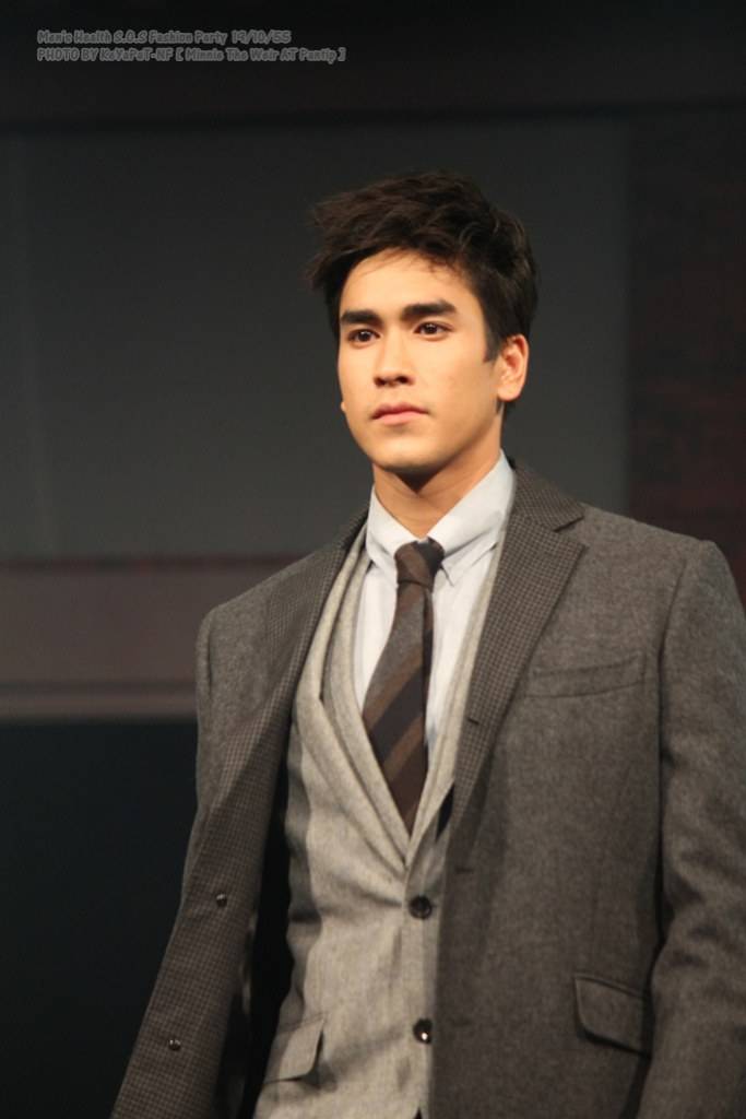 ถ้าเห็นเดินตามถนนคุณจาทำไง...