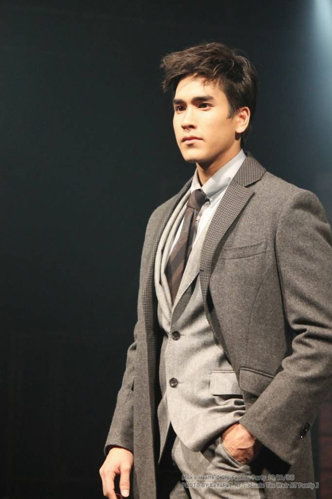 ถ้าเห็นเดินตามถนนคุณจาทำไง...