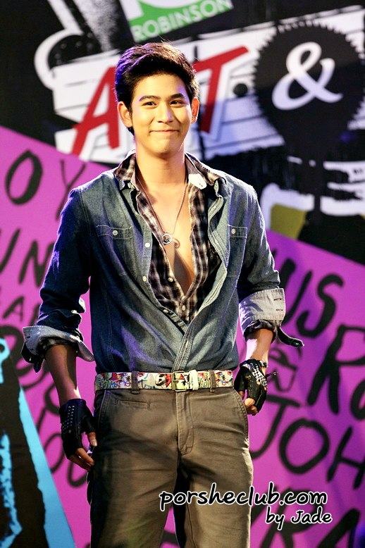 เหลือล้นจริงๆพ่อคนนี้