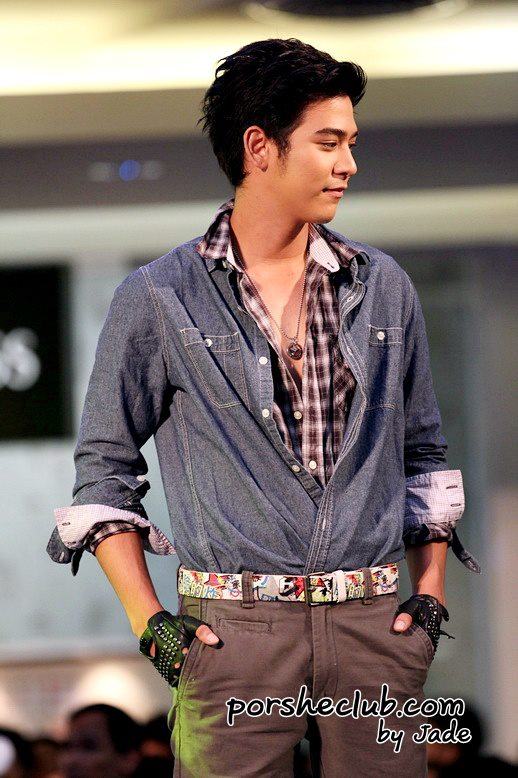 เหลือล้นจริงๆพ่อคนนี้