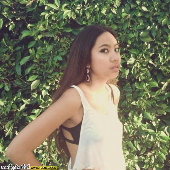 หญิงเเม้น เซ็กซี่เล็กๆไปกับเธอ