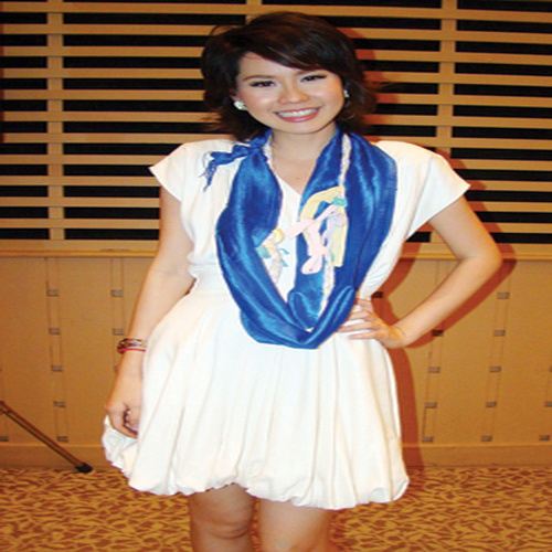 'นุ้ย สุจิรา