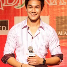 กิ๊ก ดนัย และเพื่อนๆ