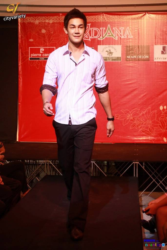 กิ๊ก ดนัย และเพื่อนๆ