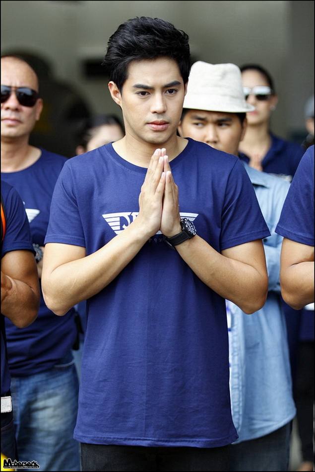 ป้อบ..หล่อดี
