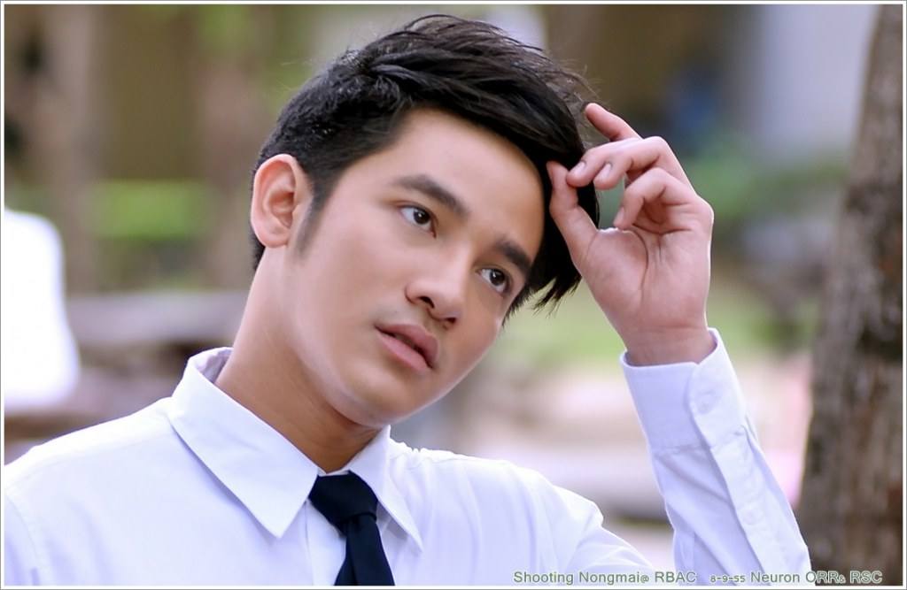 รอนหล่อแบบไทยๆ