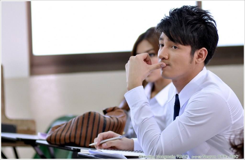 รอนหล่อแบบไทยๆ