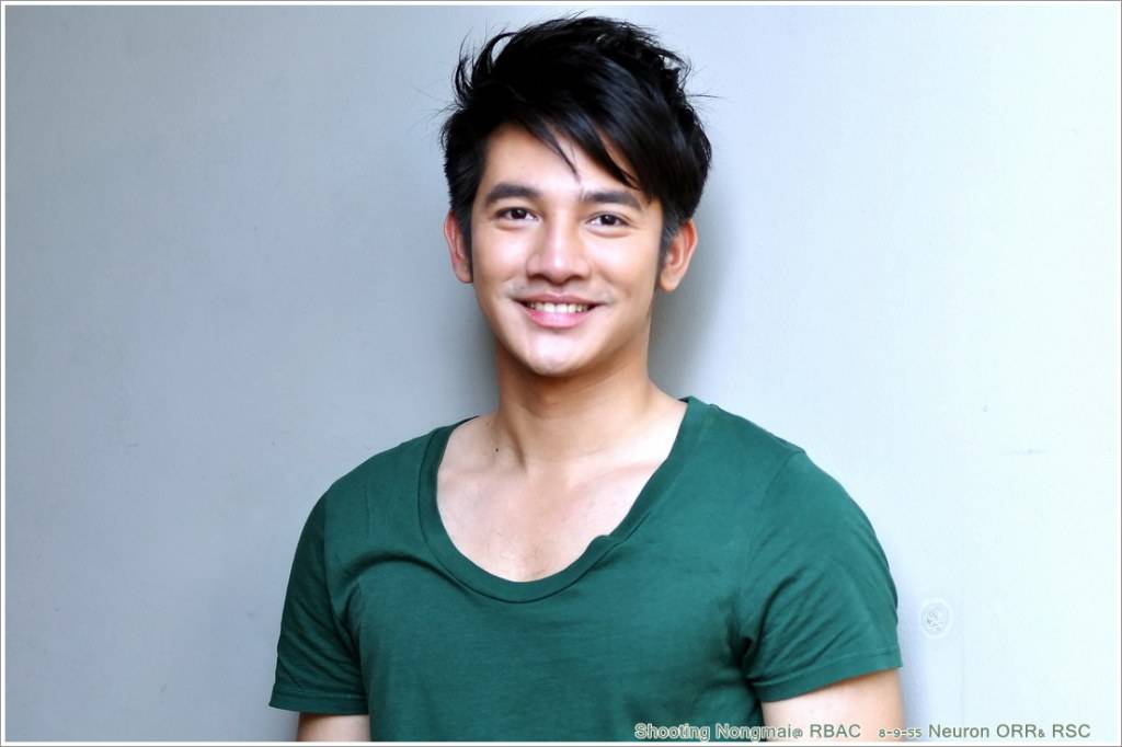 รอนหล่อแบบไทยๆ