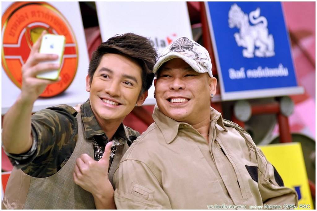 รอนหล่อแบบไทยๆ