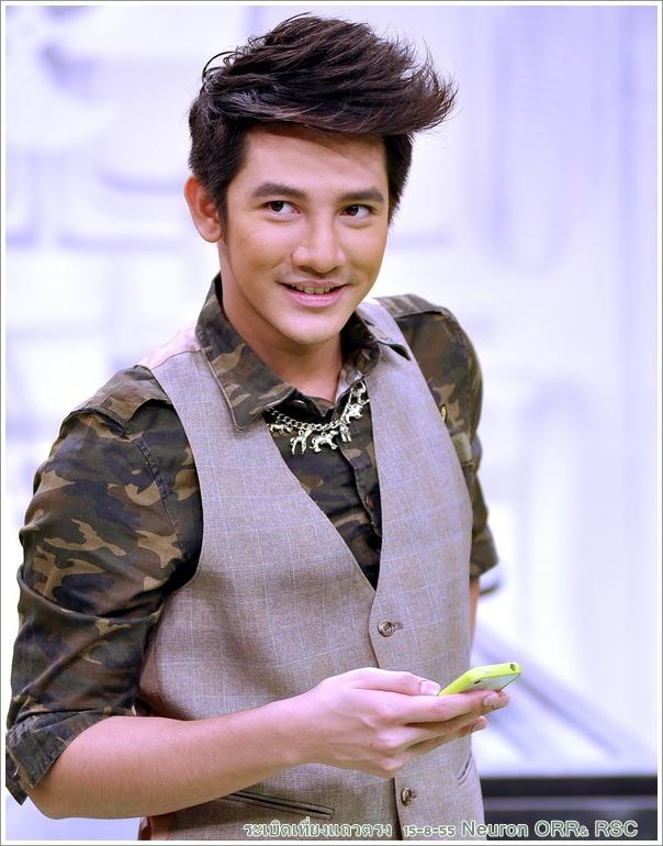 รอนหล่อแบบไทยๆ