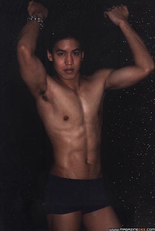 หนุ่มไทยเนื้อแน่น